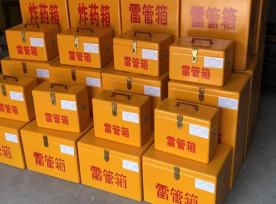 内江玻璃钢雷管箱的使用寿命一般是多少？