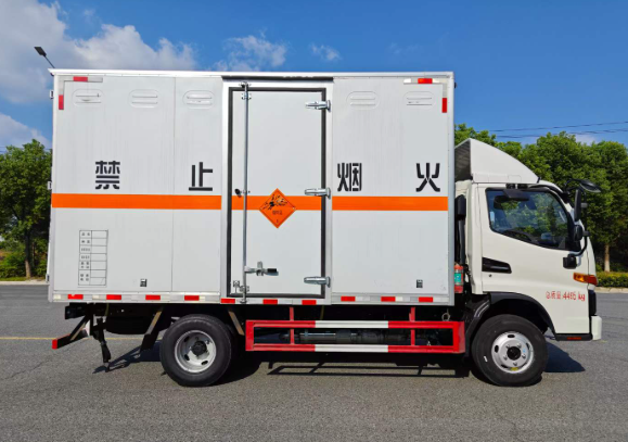 内江2025年第三批民爆行业安全生产典型执法案例